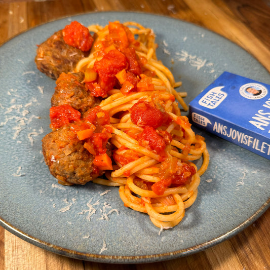 Spaghetti and meatballs